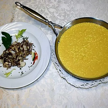 Hotel Ristorante Cicin Casale Corte Cerro